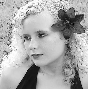 Meet your Posher, Skylar